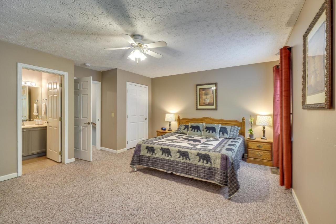 Gatlinburg Vacation Rental Balcony With Hot Tub! Luaran gambar
