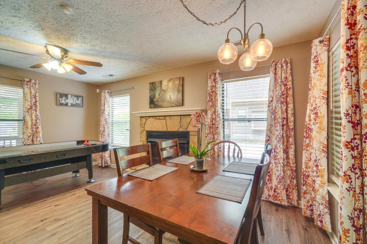 Gatlinburg Vacation Rental Balcony With Hot Tub! Luaran gambar