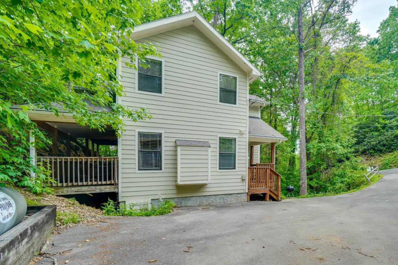 Gatlinburg Vacation Rental Balcony With Hot Tub! Luaran gambar